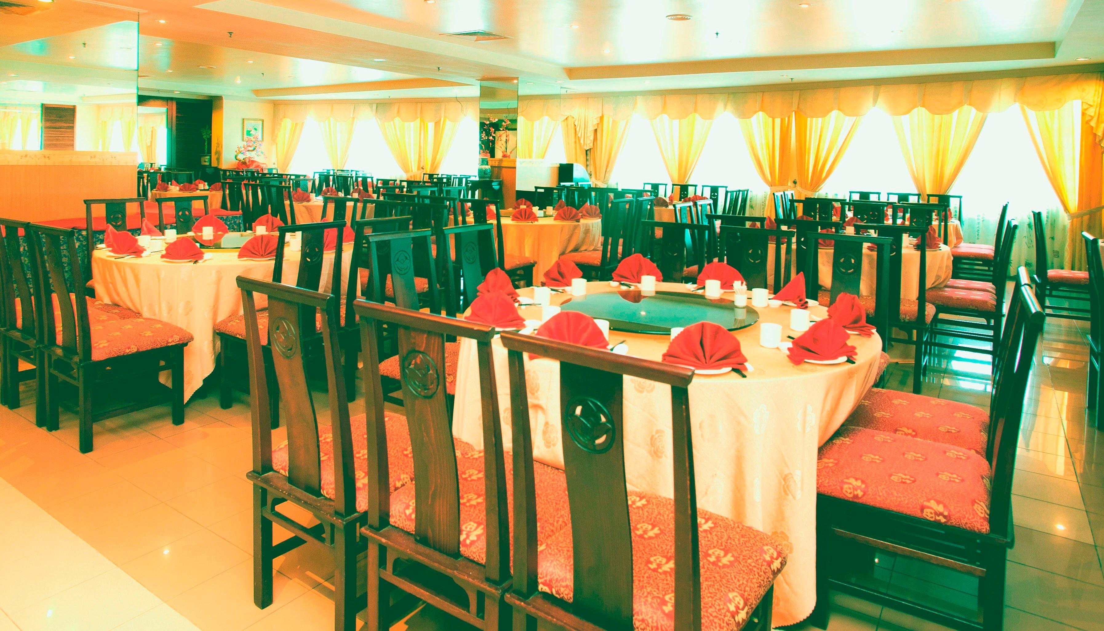 Mega Hotel Sdn Bhd Miri Esterno foto